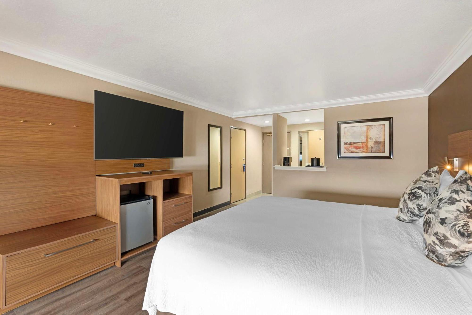 Best Western Plus Newport Mesa Inn Costa Mesa Exterior foto