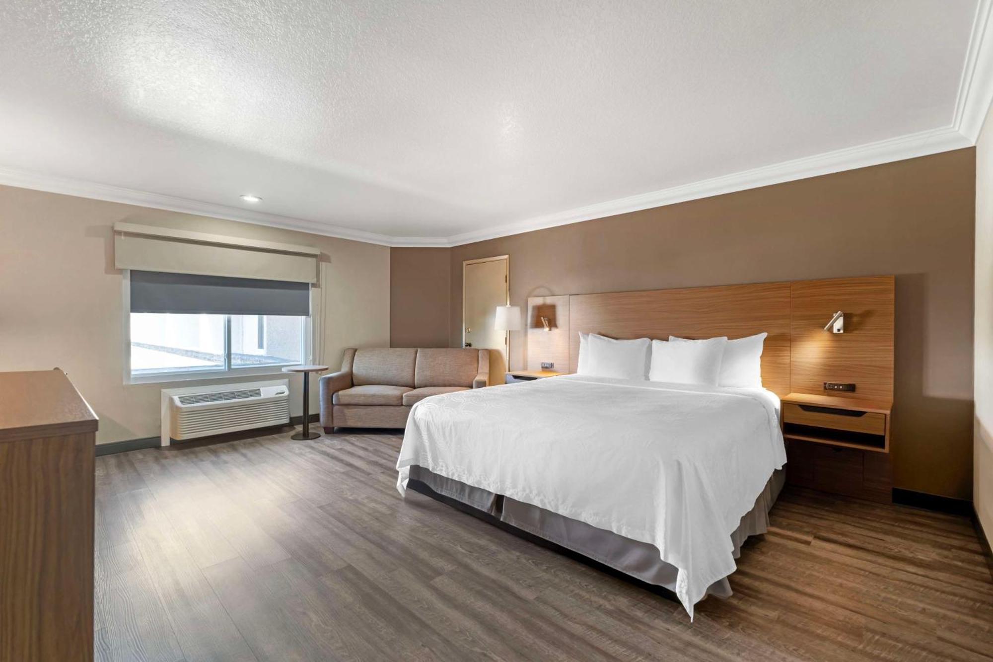 Best Western Plus Newport Mesa Inn Costa Mesa Exterior foto