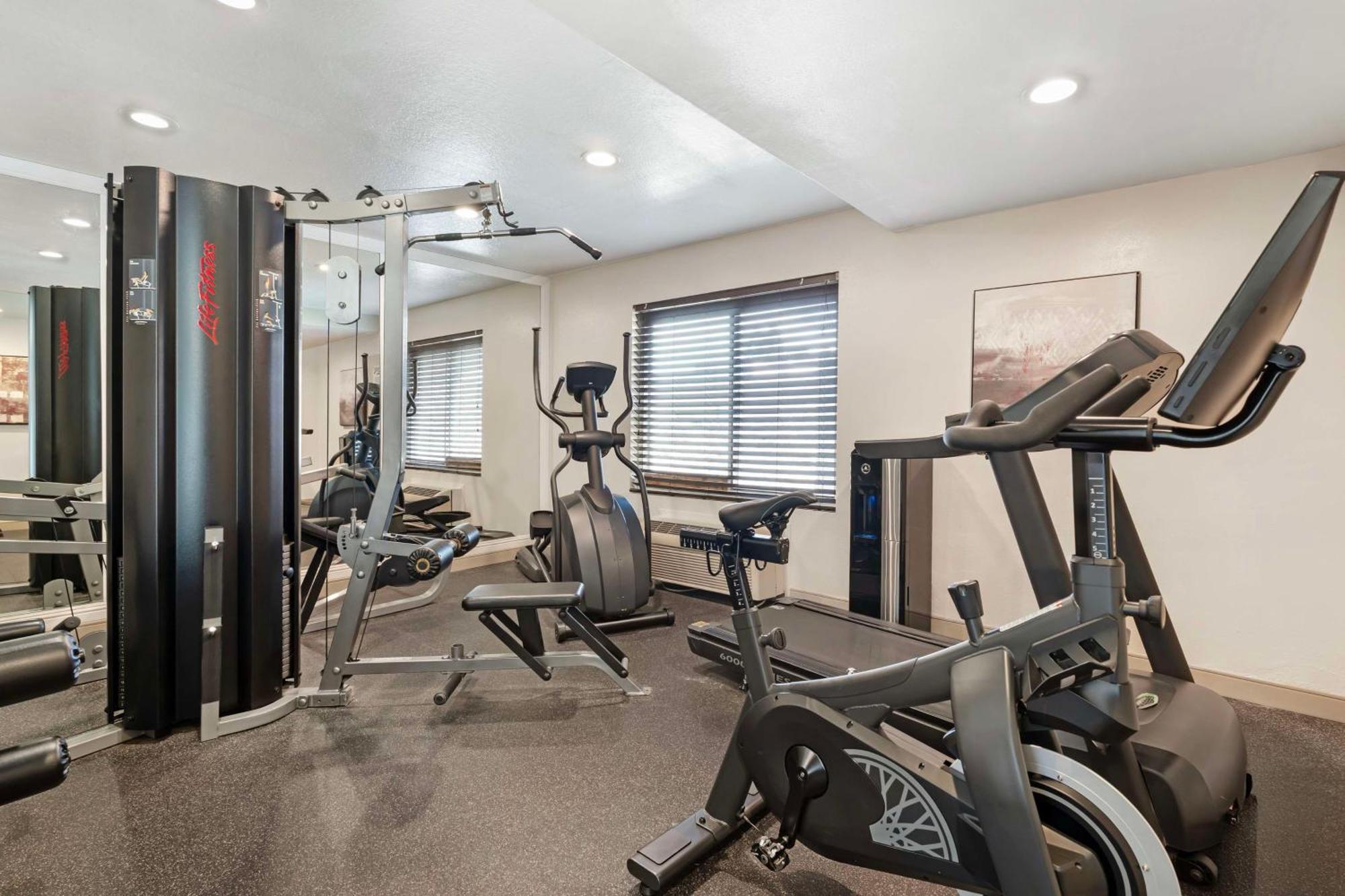 Best Western Plus Newport Mesa Inn Costa Mesa Exterior foto